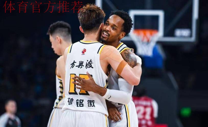 3大顶薪球员合砍1分?CBA最废三人组:山西队1800万白糟蹋了? 3大顶薪球员合砍1分?CBA最废三人组:山西队1800万白糟蹋了?